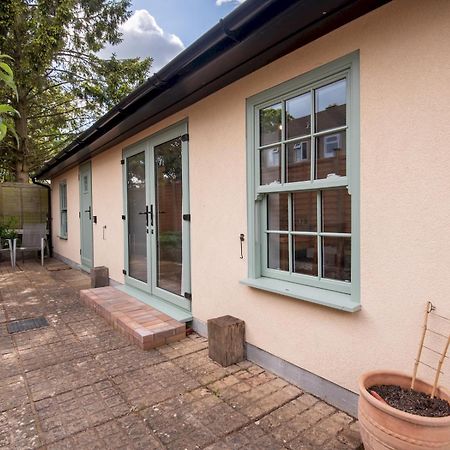 Pass The Keys Charming Garden Cottage With Parking Bath Exteriér fotografie